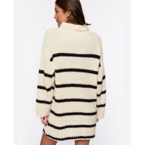 Forever 21 Cream and Black Cowl Neck Sweater Dress with Chunky Knit Size Small